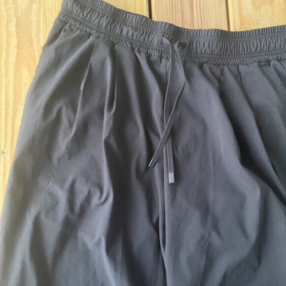ATHLETA Revive Pant Lightweight Loose fit pant travel Black Size 16 - Picture 5 of 9